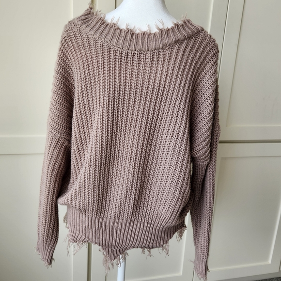 Pink Lily Distressed Frayed Sweater Taupe Long Sleeves Cute Soft Cozy Medium - Picture 3 of 16